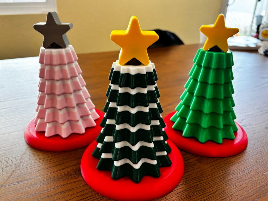 Spinning Christmas Tree Toy | Fine Motor Skills