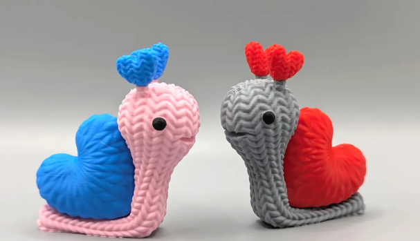 Weaving love snail