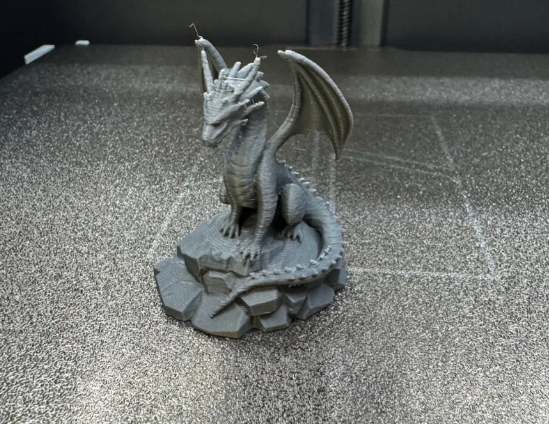 Dragon sculpture