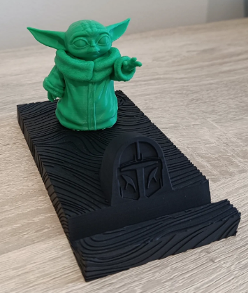 Baby Yoda Phone Holder - Beskar Steel Edition