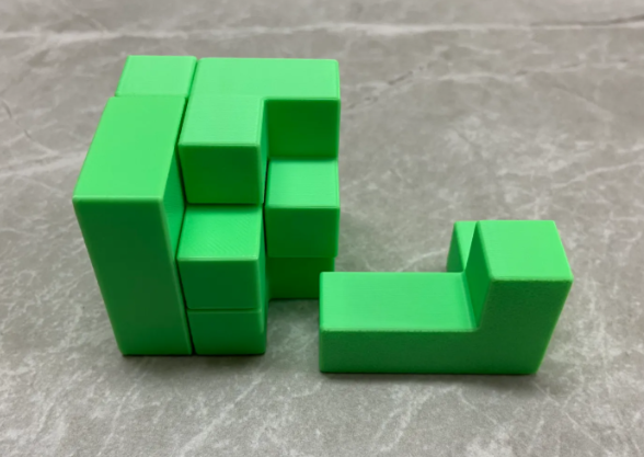 333 Cube-V1