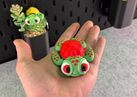 Cute turtle with movable joints