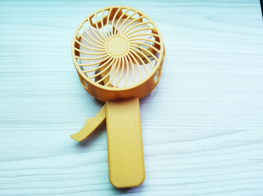 Manual hand-operated small fan