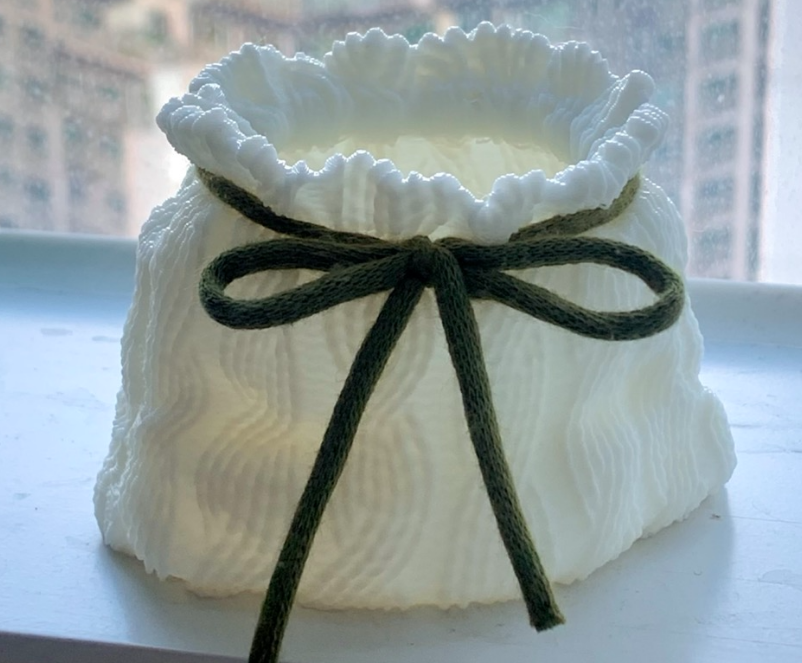 Knitted small bag