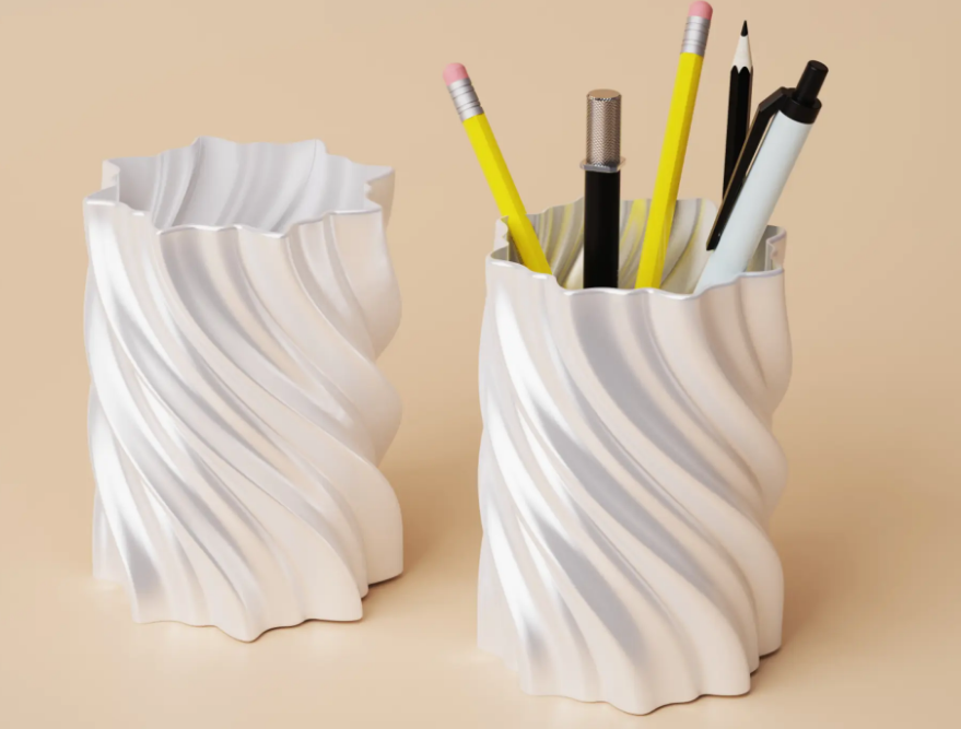 4 Simple Silk Pen Holders with "Excellent Texture"