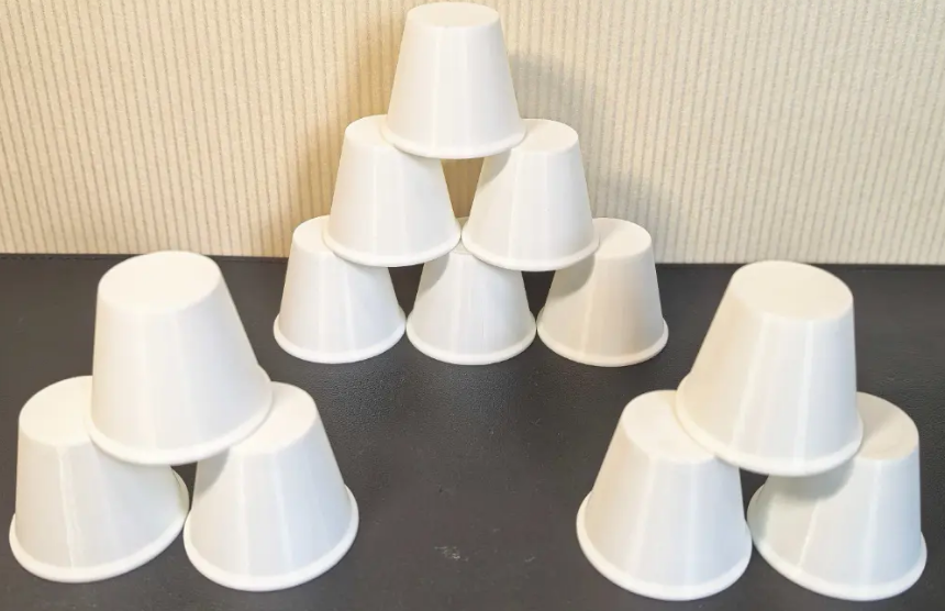 Montessori early childhood education quick stacking cup