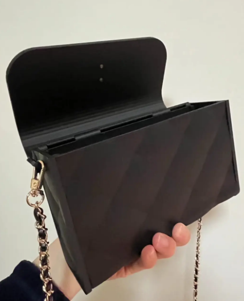 Storage boxes/bags