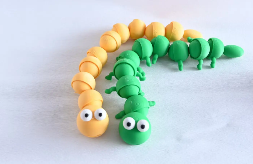 360° rotatable caterpillar, detachable and extendable