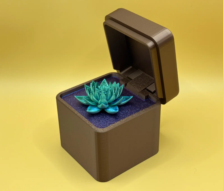 Rotating Water Lily Music Box