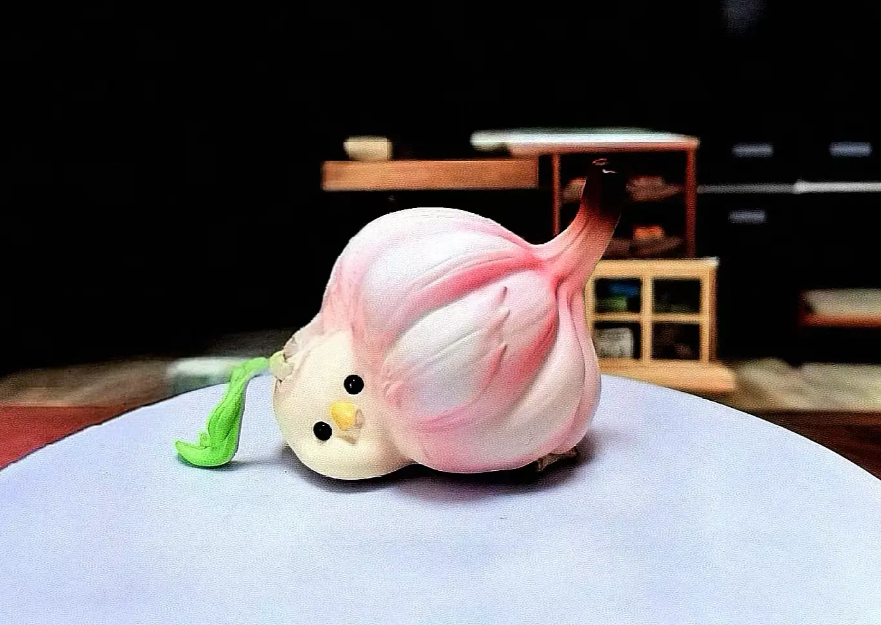 Lying Garlic Bird