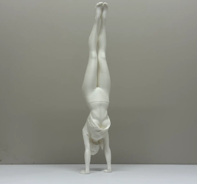 Handstand athlete