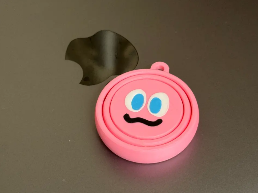 Mayday's Ashin fidget spinner and Ashin ball