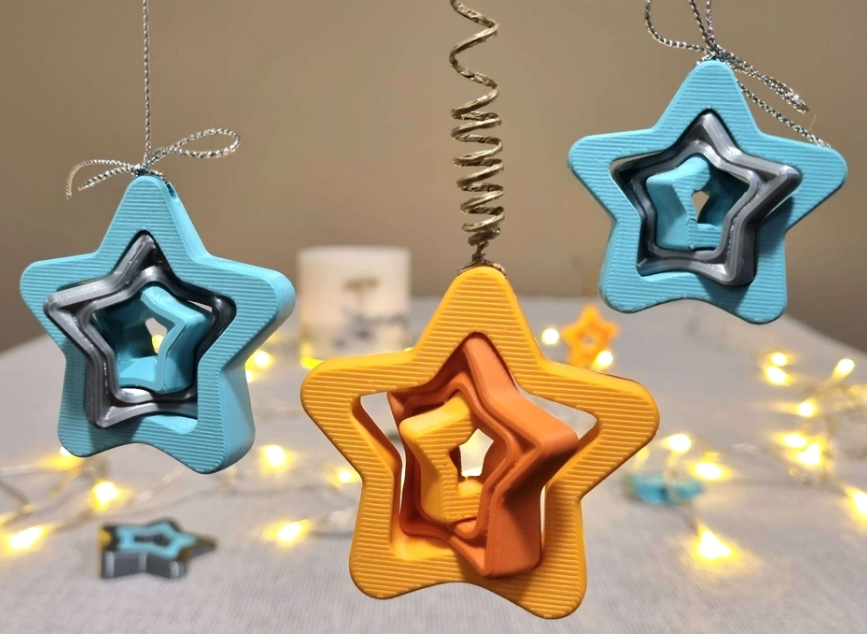 Christmas rotating decorative star