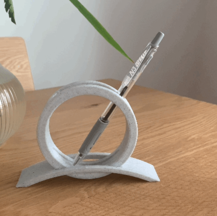 pen holder