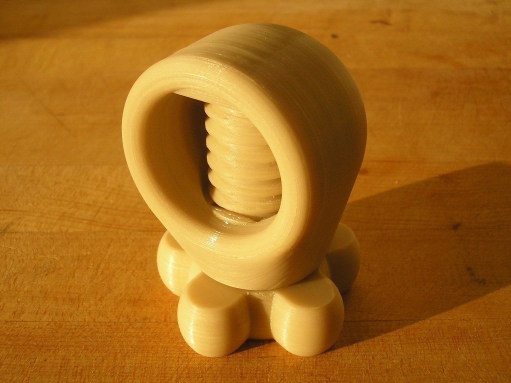 Small container/desiccant container