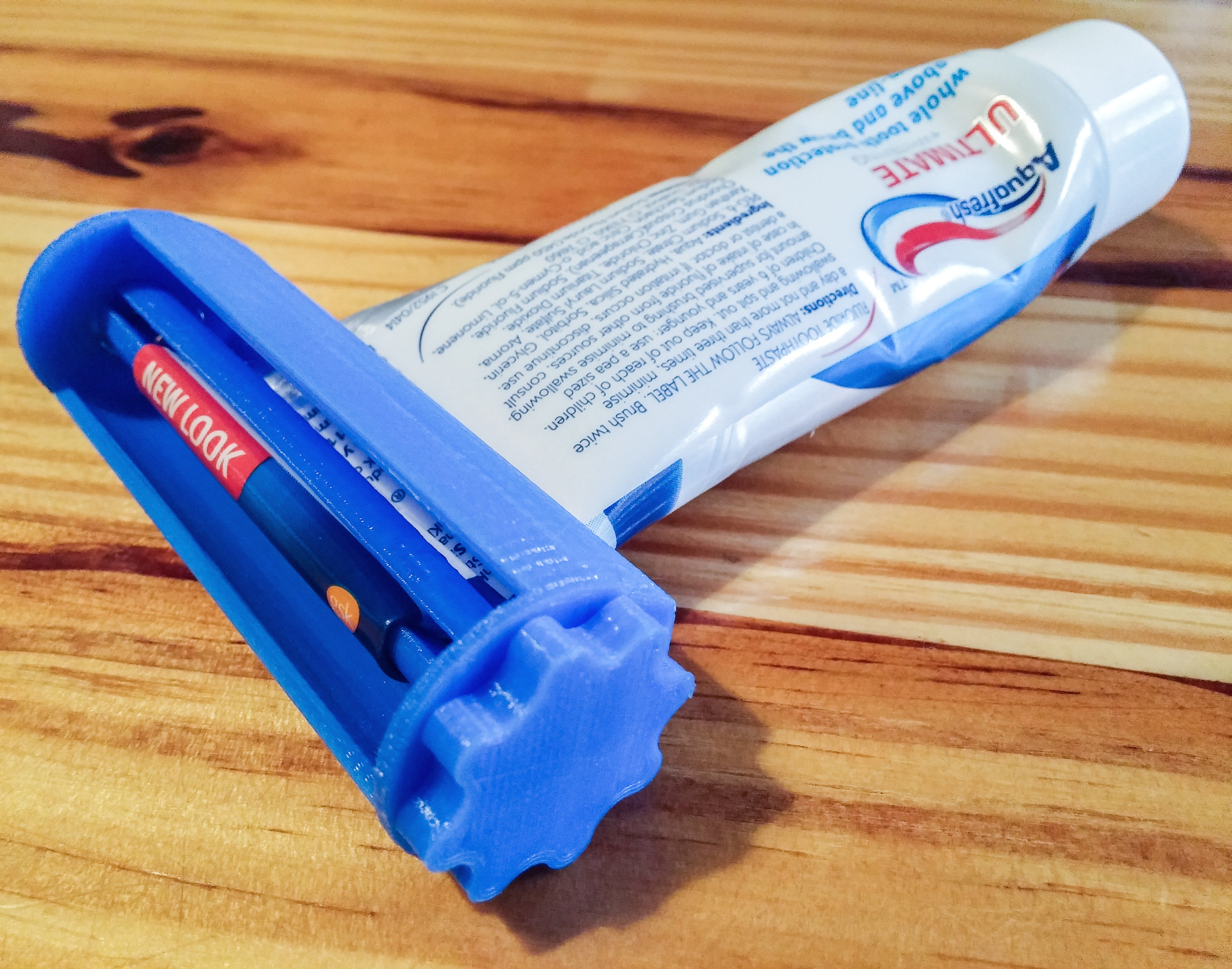 Toothpaste Tube Squeezer